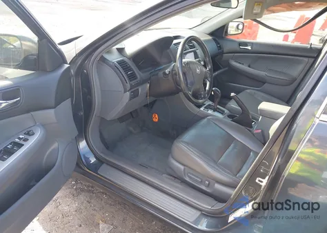 2007 Honda Accord 2.4 Ex z USA, uszkodzony, nr VIN 1HGCM567X7A131171